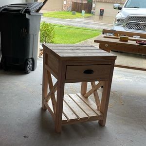 Night stands, computer desks, blanket ladders and lots of other I can build.